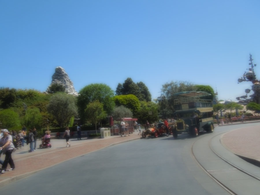 Disneyland Center Circle Picture